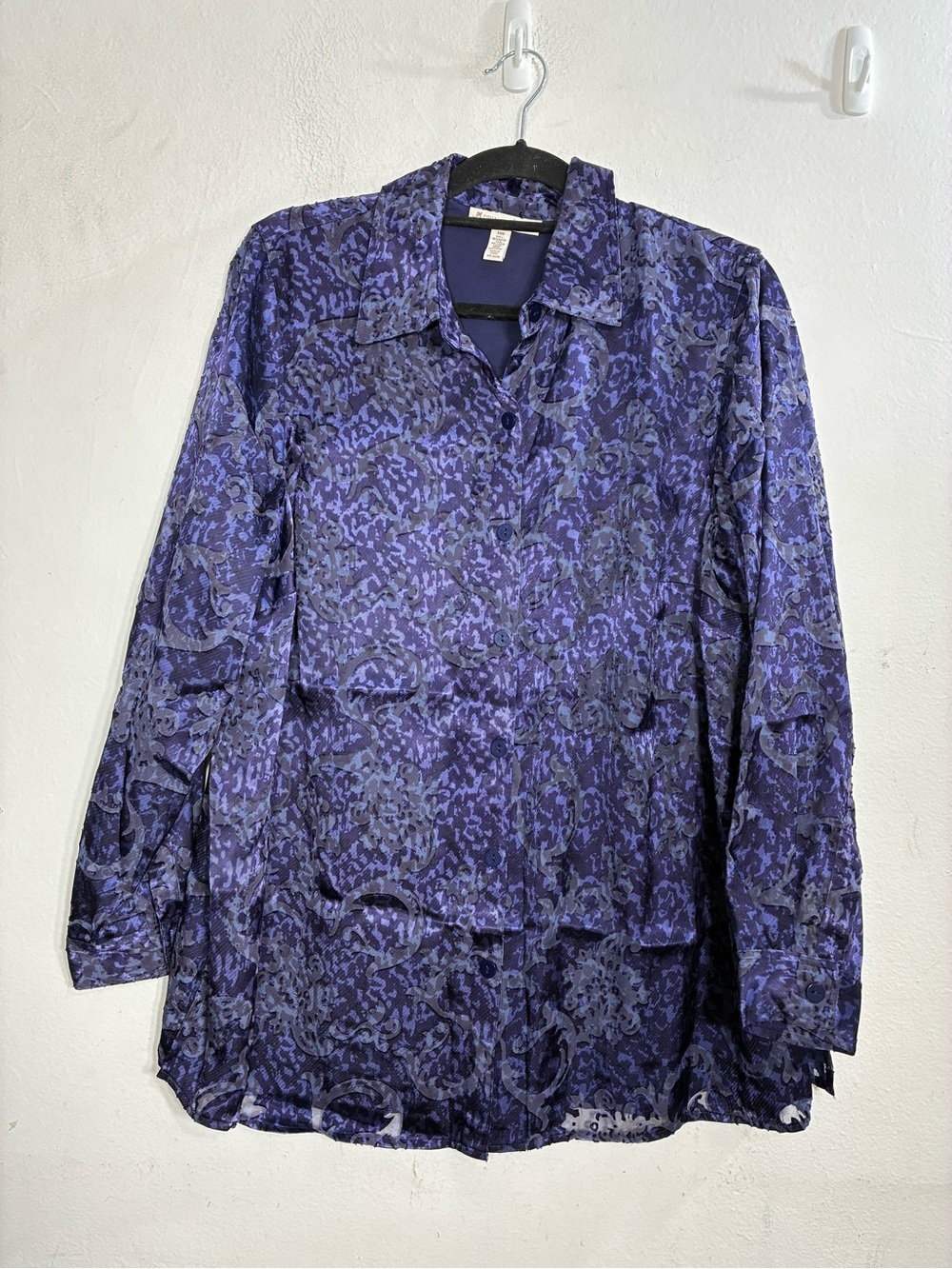 JM Collection Purple Burnout Patterned Button-Down blouse